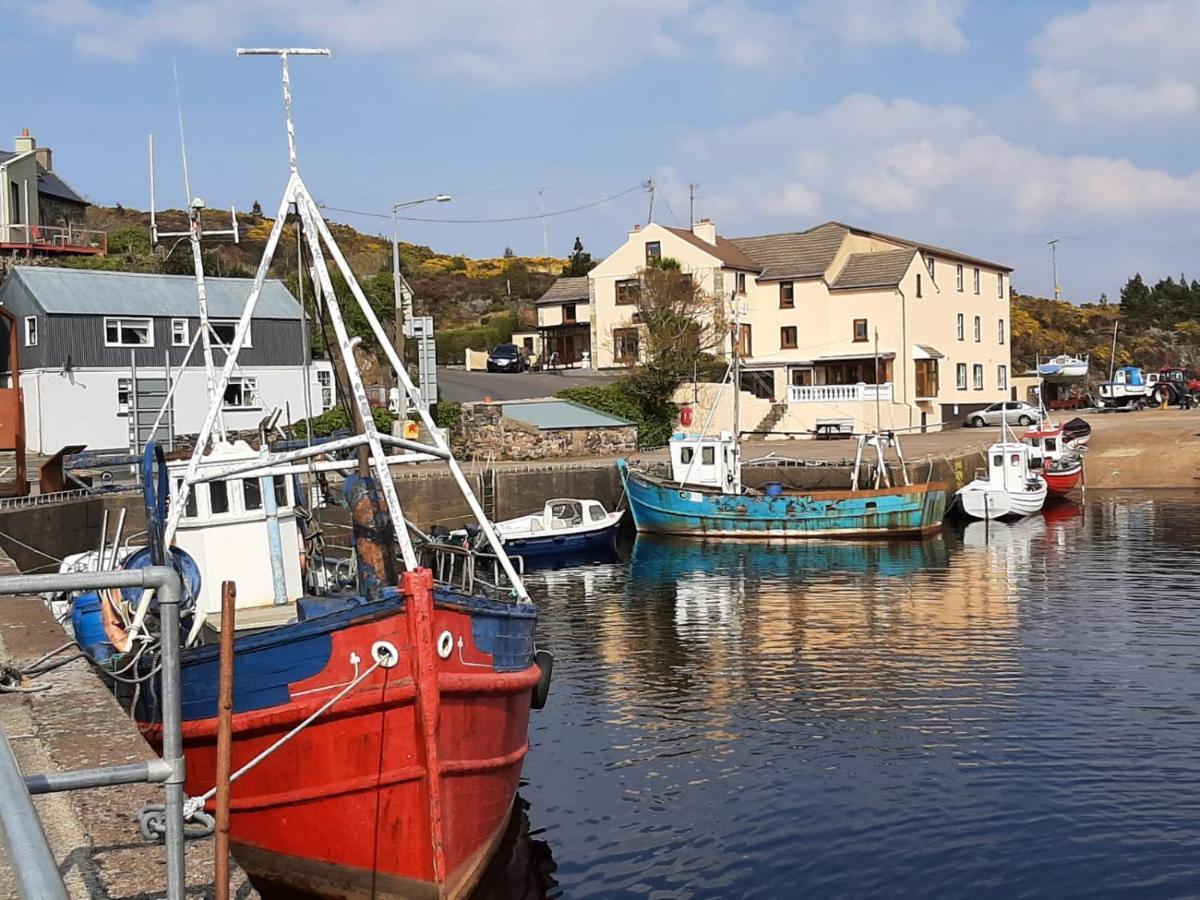 Апартаменти Dungloe Lakeside Lodging Екстер'єр фото